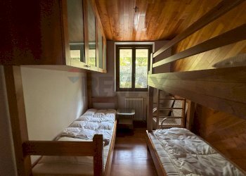 Camera / camera da letto - Casa semi indipendente Contrada Laguna
 
16, San Zeno di Montagna - foto 37