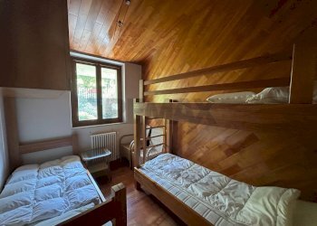 Camera / camera da letto - Casa semi indipendente Contrada Laguna
 
16, San Zeno di Montagna - foto 38