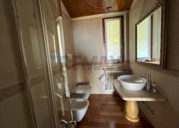 Bagno - Casa semi indipendente Contrada Laguna
 
16, San Zeno di Montagna - foto 40