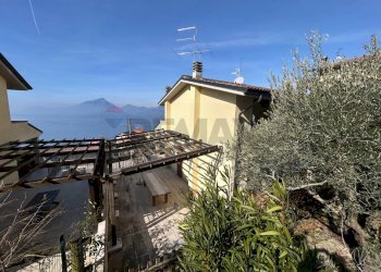 Edificio all\'aperto - Casa semi indipendente Contrada Laguna
 
16, San Zeno di Montagna - foto 59