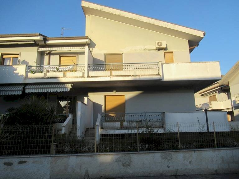 Foto 1 - Casa semi indipendente VIA FONTE ROMANA, Pescara - foto 1