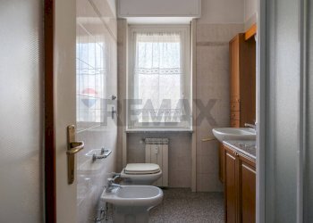 Bagno - Trilocale VIA PASUBIO
 
39, Cesano Boscone - foto 15