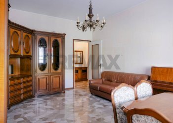 Soggiorno - Trilocale VIA PASUBIO
 
39, Cesano Boscone - foto 34