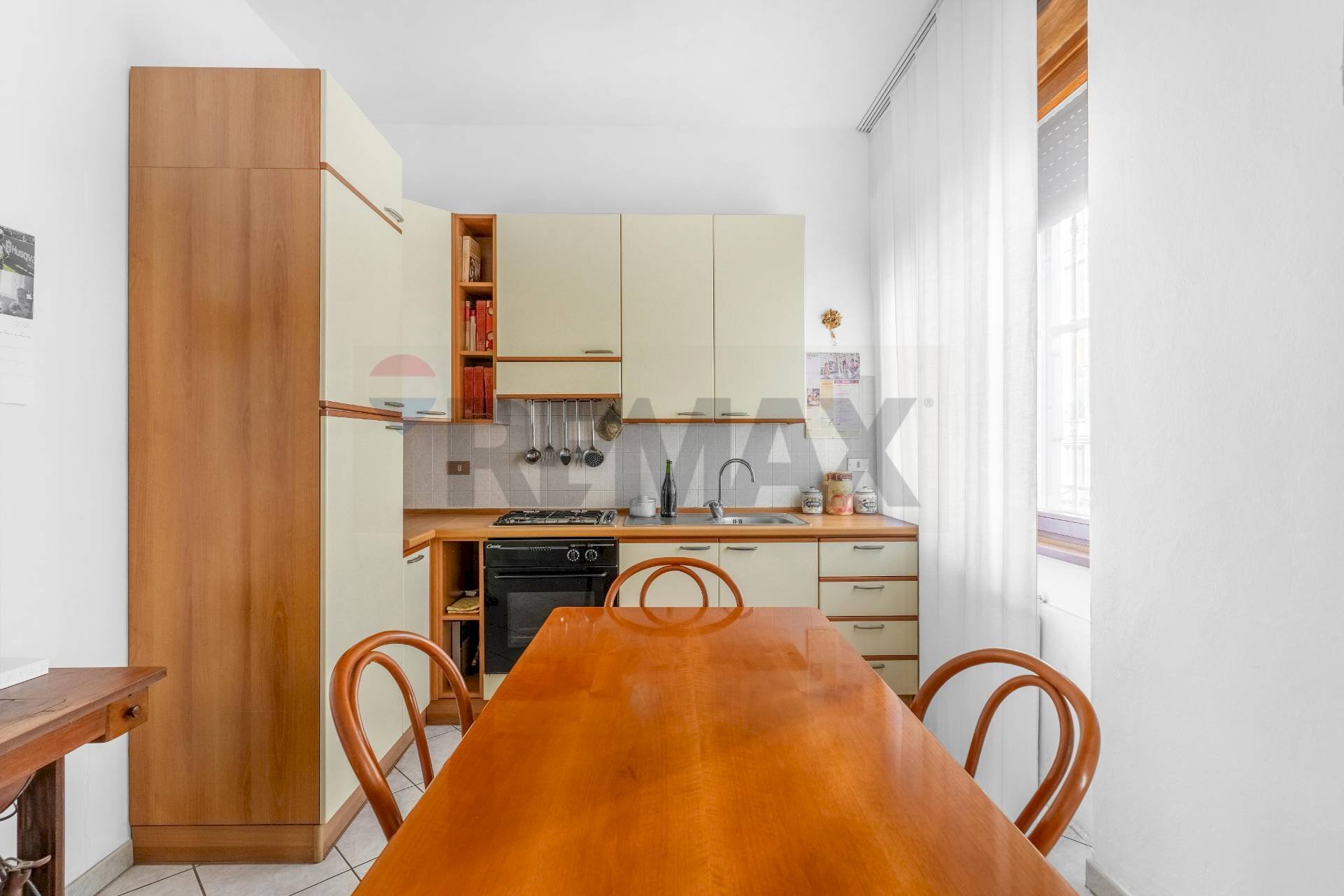 Sala da pranzo - Semi-detached house via Mameli
43, Rho - photo 3