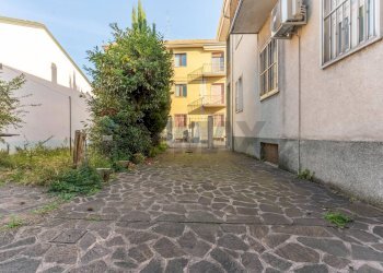 Edificio all\'aperto - Casa semi indipendente via Mameli
 
43, Rho - foto 19