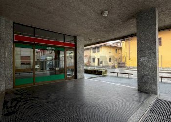 Terrazza - Negozio Via Madonna
 
2, Lonate Pozzolo - foto 1