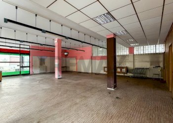 Parcheggio - Negozio Via Madonna
 
2, Lonate Pozzolo - foto 6