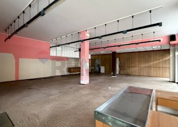 Parcheggio - Negozio Via Madonna
 
2, Lonate Pozzolo - foto 9