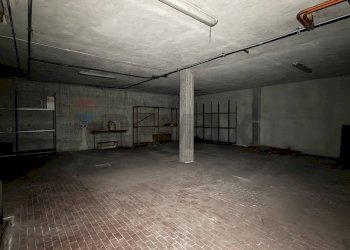 Parcheggio - Negozio Via Madonna
 
2, Lonate Pozzolo - foto 19