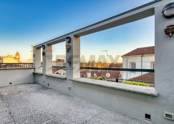 Terrazza - Attico Via Fratelli Rosselli
 
14, Novara - foto 6