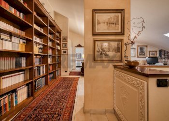 Hall / corridoio - Attico Via Dei Mille
 
4/A, Novara - foto 26