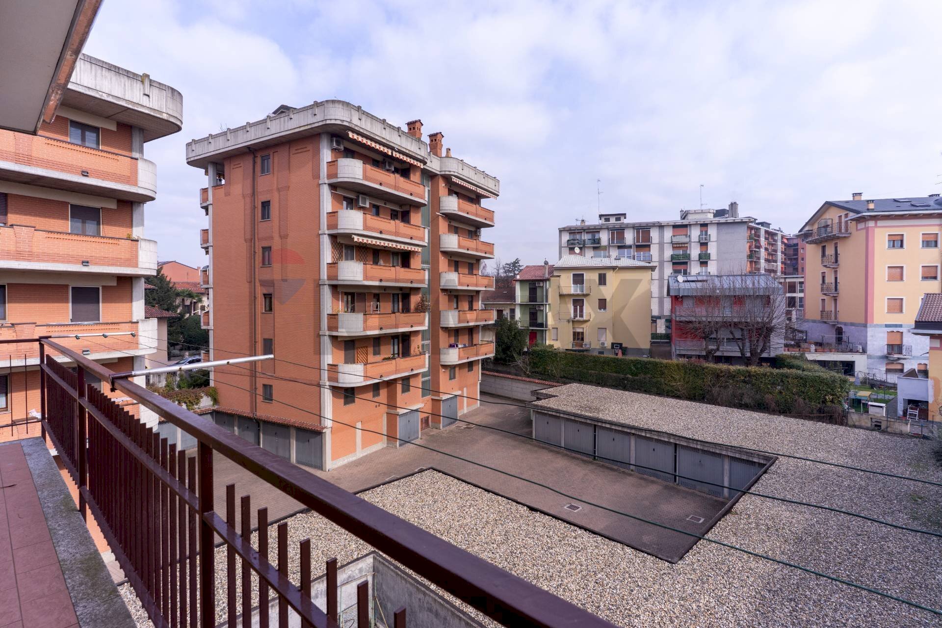 Edificio all\'aperto - Trilocale Via Jacopo Ruffini
 
14, Novara - foto 3