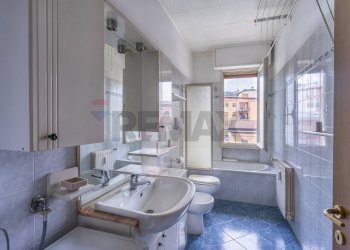 Bagno - Trilocale Via Jacopo Ruffini
 
14, Novara - foto 9