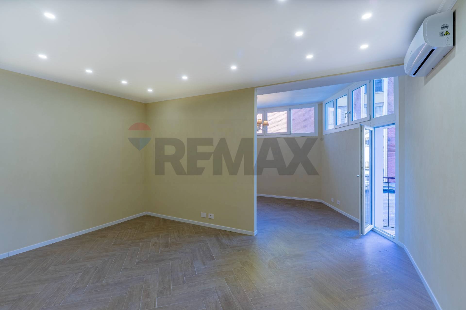 Stanza vuota - Loft Baluardo La Marmora
 
19, Novara - foto 1