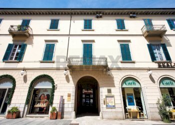 Edificio all\'aperto - Appartamento Corso Cavour
 
17, Novara - foto 49