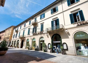 Edificio all\'aperto - Appartamento Corso Cavour
 
17, Novara - foto 51