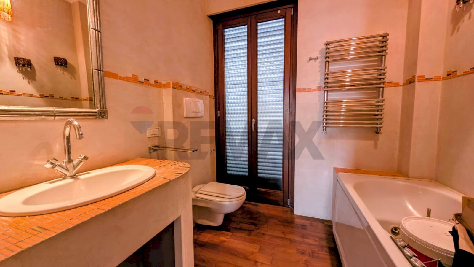 Bagno - Trilocale Via De Nicolò
 
36, Bari - foto 3