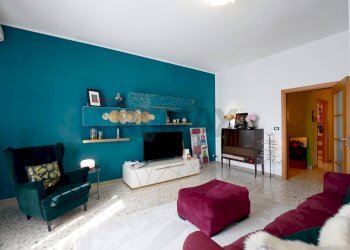 Soggiorno - Three-room apartment Via Madonna Del Pozzo
 
74, Capurso - photo 7