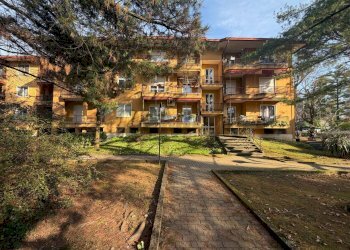 Casa all\'aperto - Trilocale via Fratelli de Grandi
 
10, Varese - foto 1