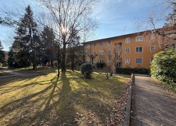 Edificio all\'aperto - Trilocale via Fratelli de Grandi
 
10, Varese - foto 28