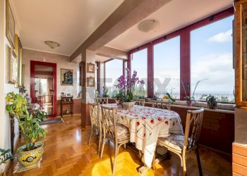 Sala da pranzo - Villa Via Piero della Francesca
 
97, Palermo - foto 13
