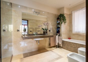 Bagno - Villa Via Piero della Francesca
 
97, Palermo - foto 30