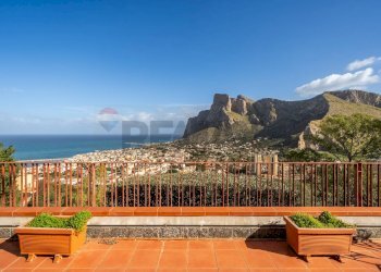 Vista delle montagne - Villa Via Piero della Francesca
 
97, Palermo - foto 43