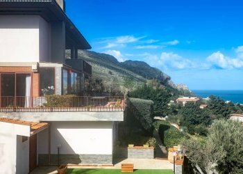 Vista delle montagne - Villa Via Piero della Francesca
 
97, Palermo - foto 80