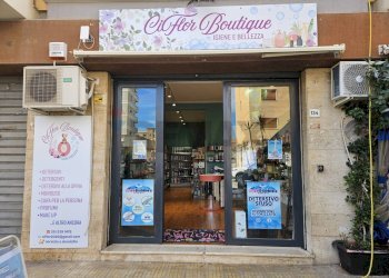 Vetrina - Commercial Premises Via Umberto Giordano
 
134, Palermo - photo 7