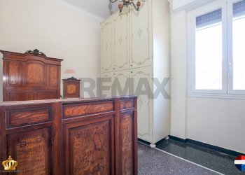 Camera / camera da letto - Appartamento Via Molassana
 
38A, Genova - foto 3