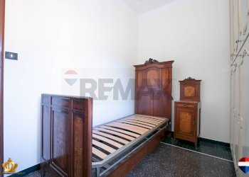 Camera / camera da letto - Appartamento Via Molassana
 
38A, Genova - foto 5