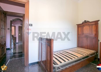 Camera / camera da letto - Appartamento Via Molassana
 
38A, Genova - foto 11