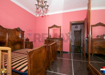 Camera / camera da letto - Appartamento Via Molassana
 
38A, Genova - foto 14