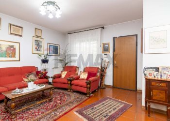 Soggiorno - Villa a Schiera Via Santa Caterina
 
68, San Pietro Clarenza - foto 34