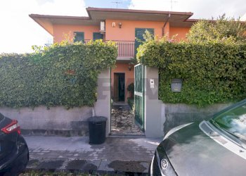 Casa all\'aperto - Villa a Schiera Via Santa Caterina
 
68, San Pietro Clarenza - foto 1