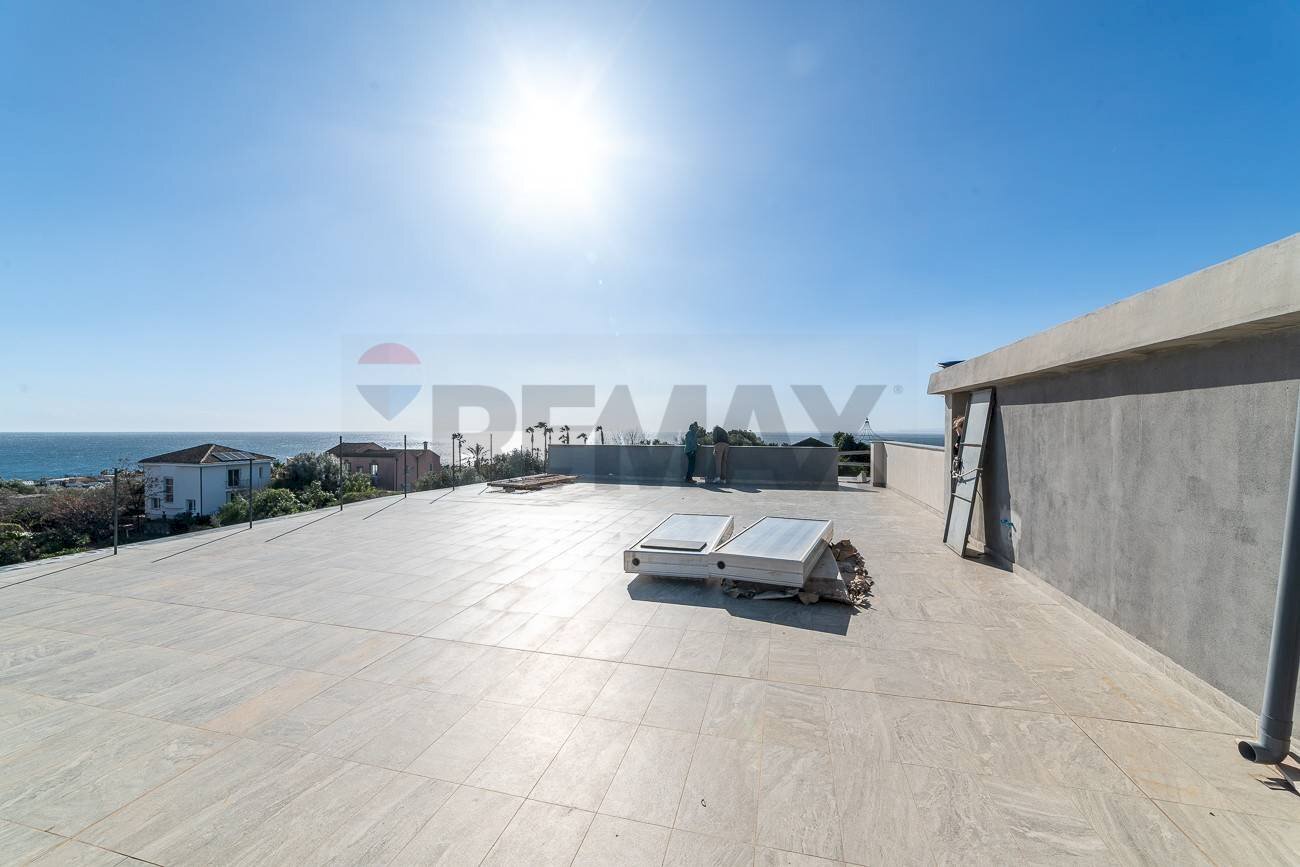 Terrazza - Appartamento via nazionale
 
71, Aci Castello - foto 1