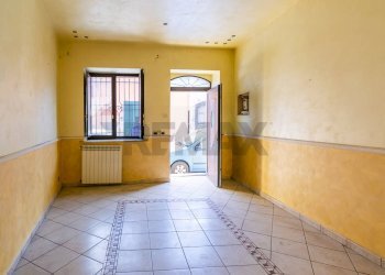 Stanza vuota - Casa indipendente Via Vittorio Emanuele III
 
105, Acireale - foto 2