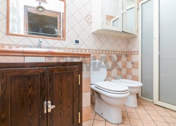 Bagno - Casa indipendente Via Vittorio Emanuele III
 
105, Acireale - foto 14