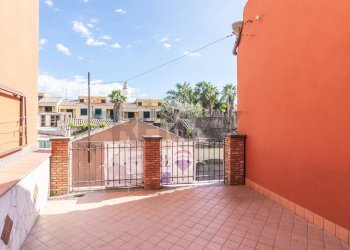 Terrazza - Casa indipendente Via Vittorio Emanuele III
 
105, Acireale - foto 17