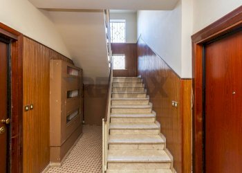 Scale - Appartamento Via IV Novembre
 
9, Sant'Agata Li Battiati - foto 7