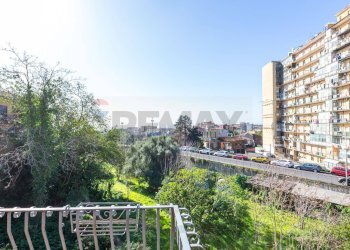 Edificio all\'aperto - Appartamento Via IV Novembre
 
9, Sant'Agata Li Battiati - foto 16