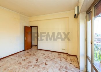 Stanza vuota - Appartamento Via IV Novembre
 
9, Sant'Agata Li Battiati - foto 34