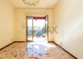 Stanza vuota - Appartamento Via IV Novembre
 
9, Sant'Agata Li Battiati - foto 35