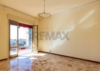 Stanza vuota - Appartamento Via IV Novembre
 
9, Sant'Agata Li Battiati - foto 36