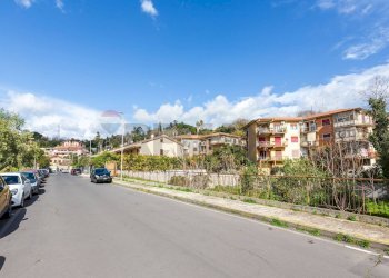 Edificio all\'aperto - Appartamento Via IV Novembre
 
9, Sant'Agata Li Battiati - foto 47