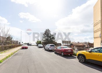 Edificio all\'aperto - Appartamento Via IV Novembre
 
9, Sant'Agata Li Battiati - foto 49