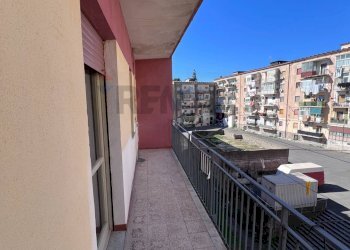 Balcone - Appartamento Villaggio Sant'Agata Zona B
 
47, Catania - foto 15