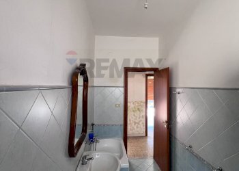 Bagno - Appartamento Villaggio Sant'Agata Zona B
 
47, Catania - foto 16