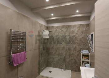 Bagno - Independent house Via Antonio Gramsci
 
3/A, Riposto - photo 13