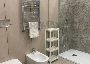 Bagno - Independent house Via Antonio Gramsci
 
3/A, Riposto - photo 15